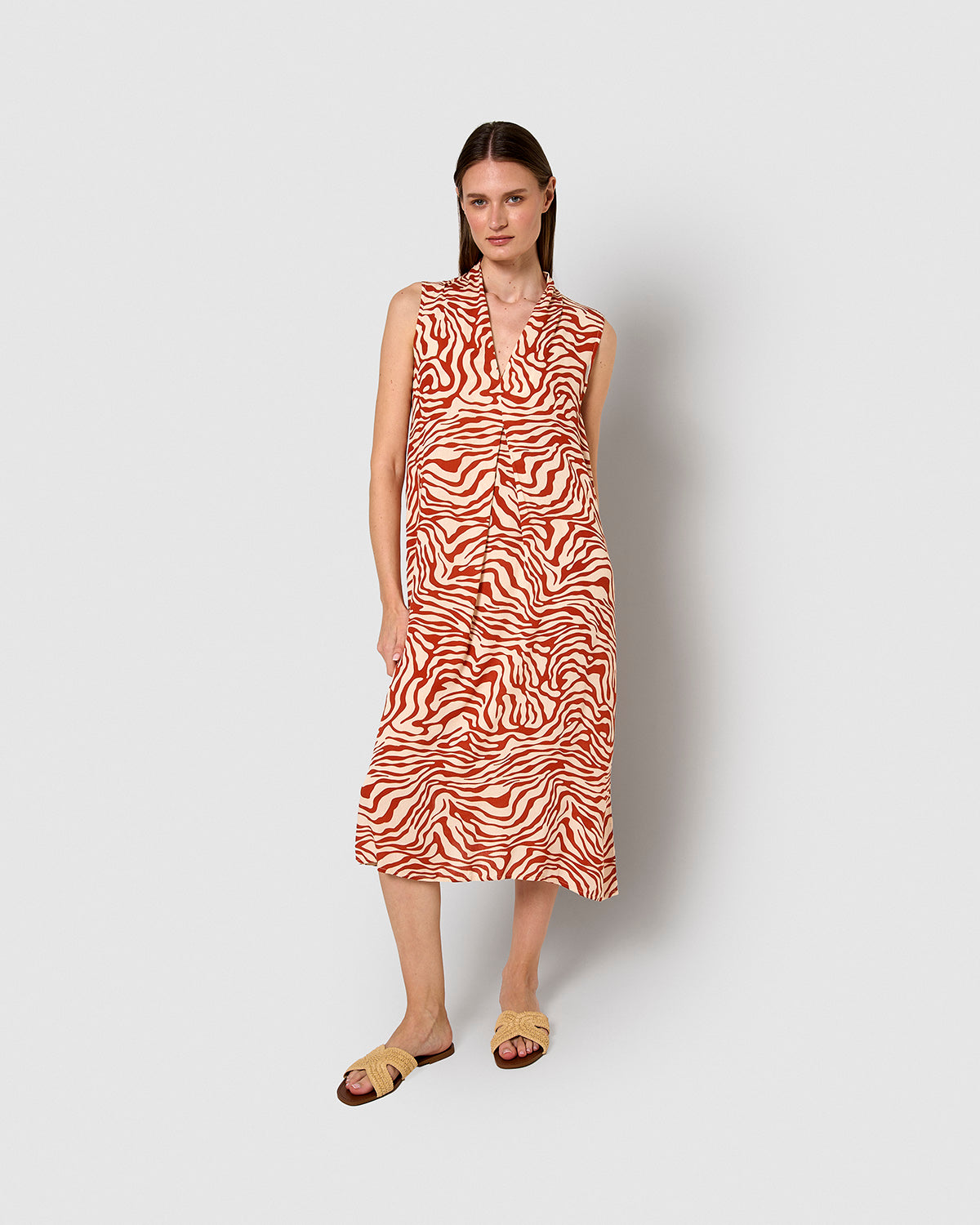 Vestido midi bambula detalles plisados iratia teja