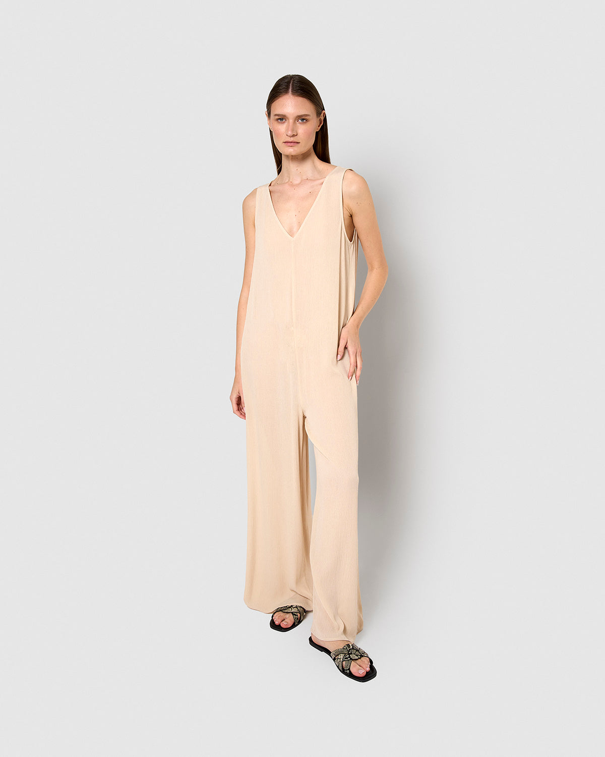 Mono largo bambula detalles plisados beige