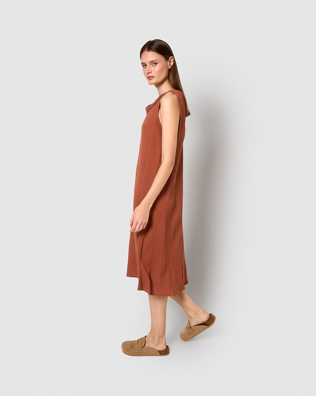 Vestido midi cuello drapeado algodón lino rosette
