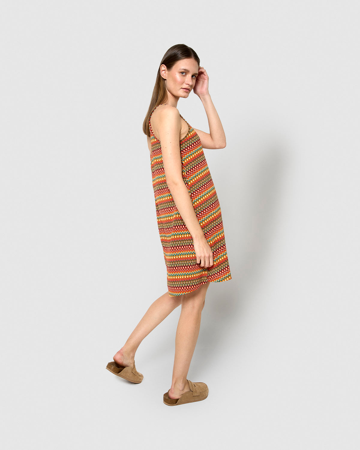 Vestido corto tirantes crepe emily teja