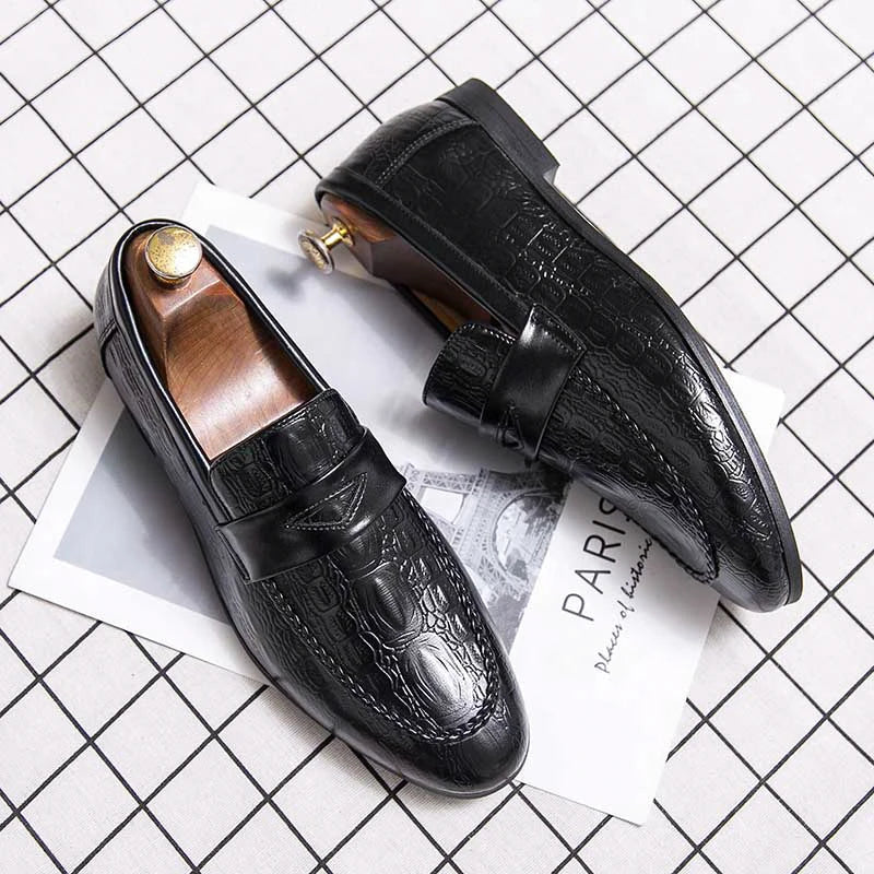 Mocasines de boda elegantes de piel