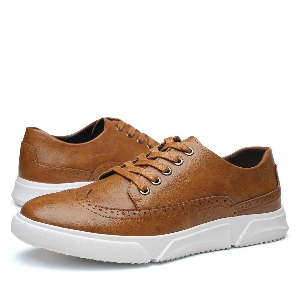 Zapatos británicos de estilo brogue informales