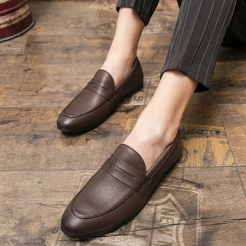 Mocasines de boda elegantes de piel