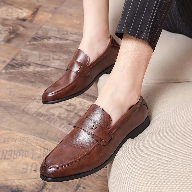 Mocasines de boda elegantes de piel