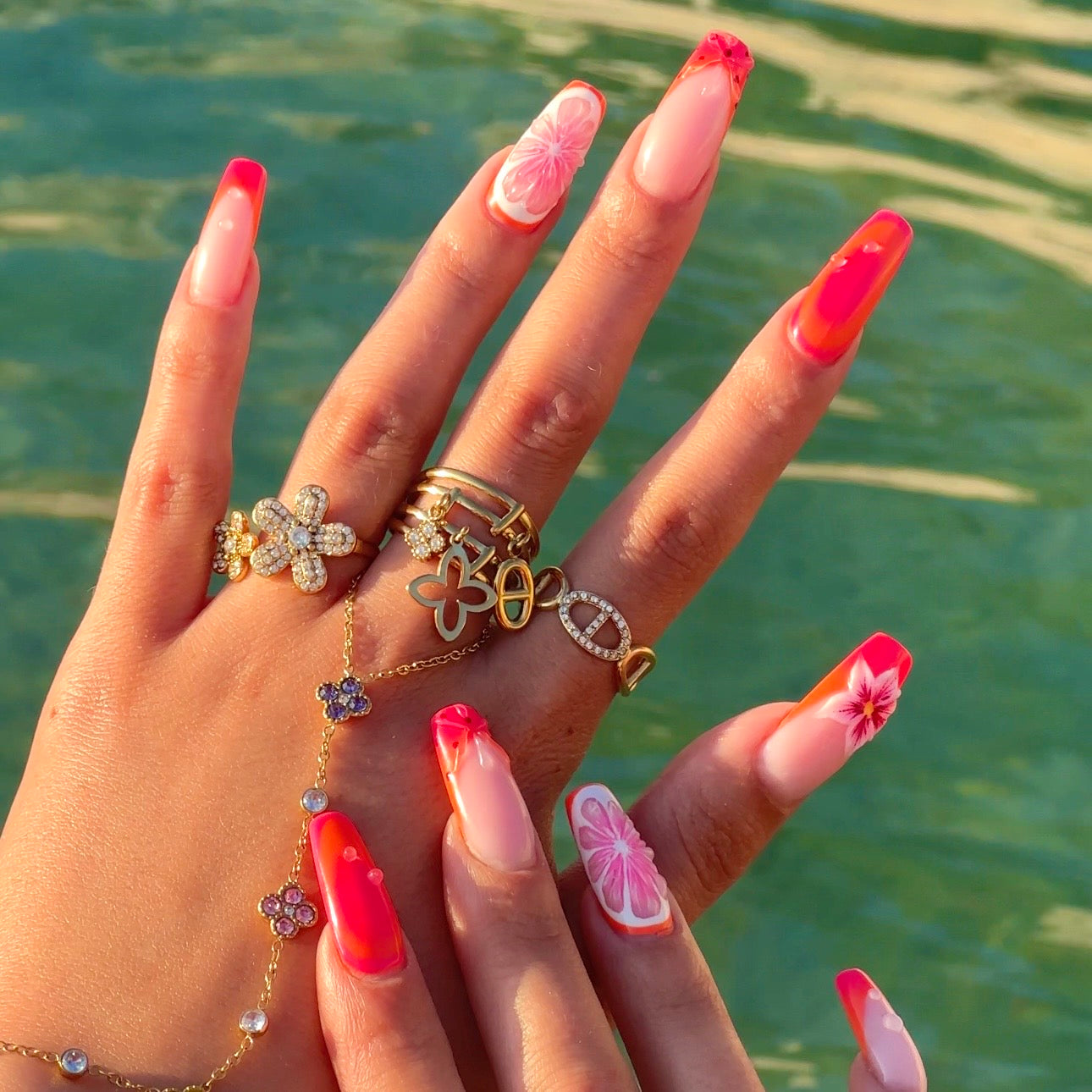 Anillo Deliness