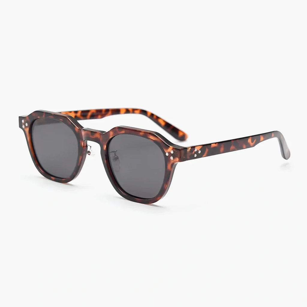 Gafas de Sol Margaux – Geometría Precisa con UV400