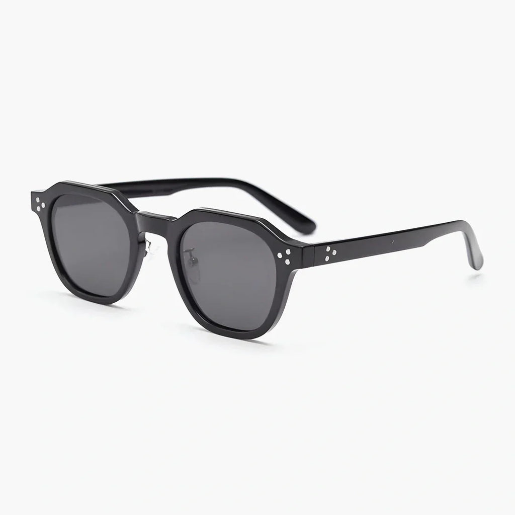 Gafas de Sol Margaux – Geometría Precisa con UV400